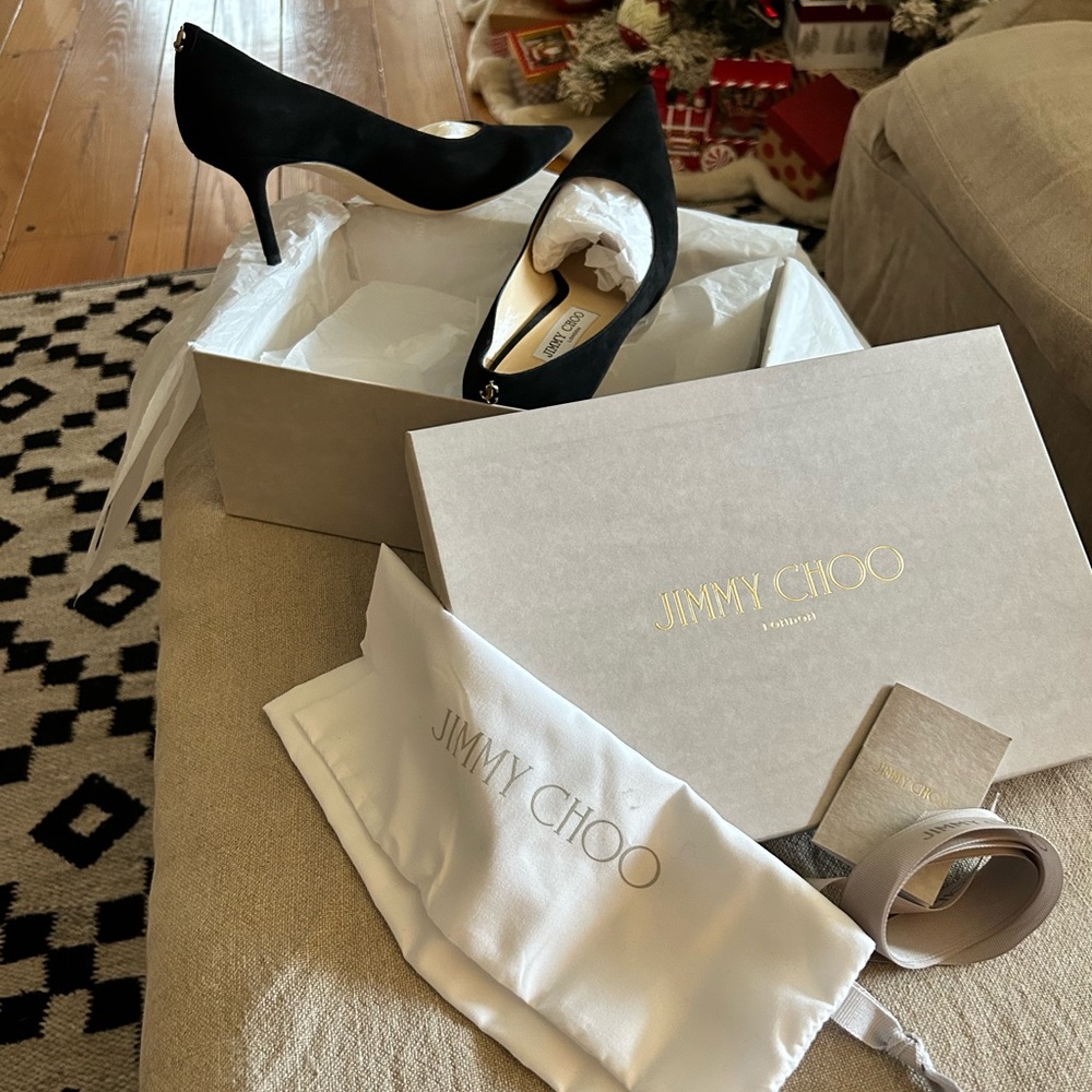 Jimmy Choo LOVE pump